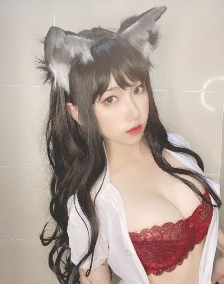 内衣办公室在线_超清超清免费观看