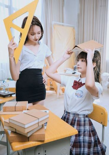 尸奶俱乐部_HD迅雷电影在线