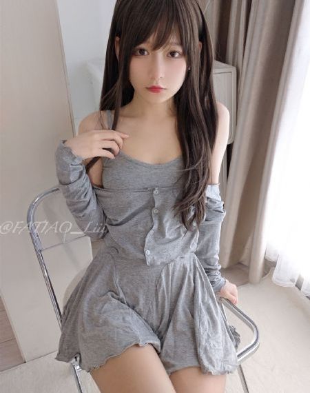 伊大人久久香线焦宗合一75大_4K手机在线看