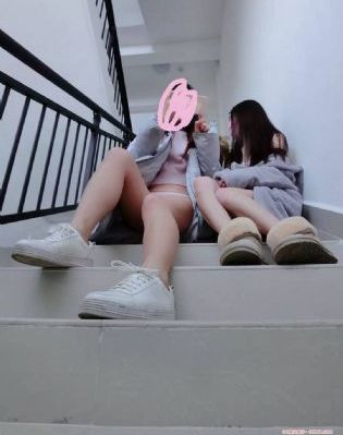 电影不要向下看_国产剧电影在线看